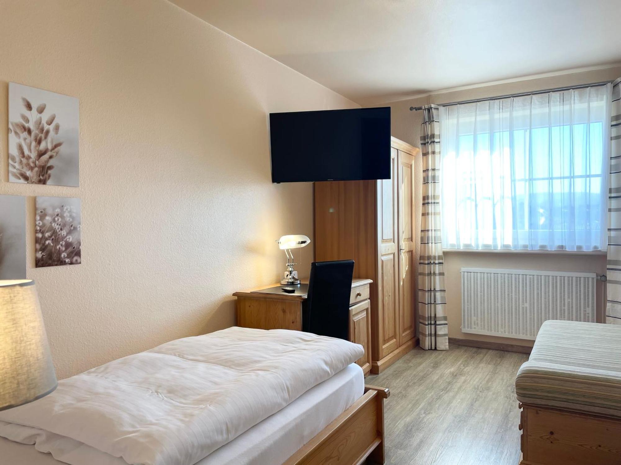 Hotel-Pension Hommen Koblenz  Exterior photo